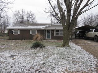 218 Miles Ave, Checotah, OK 74426