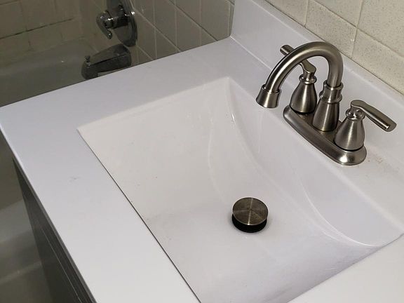 4th image of 3430 N Keating Ave #2