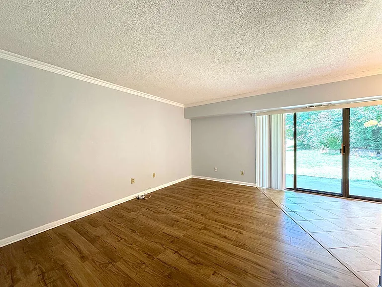 11606 Stoneview Sq #1B — Photo 12