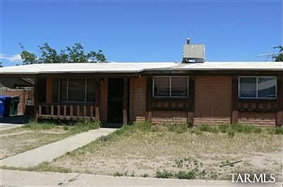 3rd image of 7021 S Oahu Ave