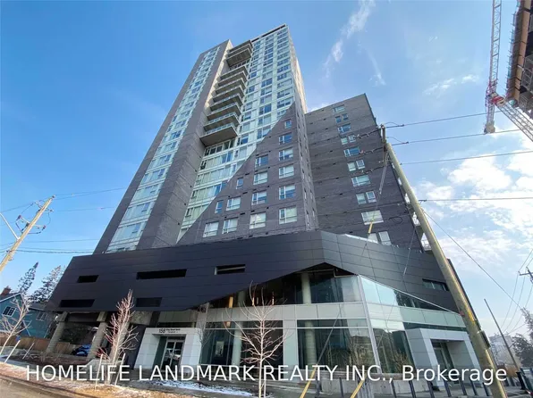 158 King St N #2201, Waterloo, ON N2J 0E5