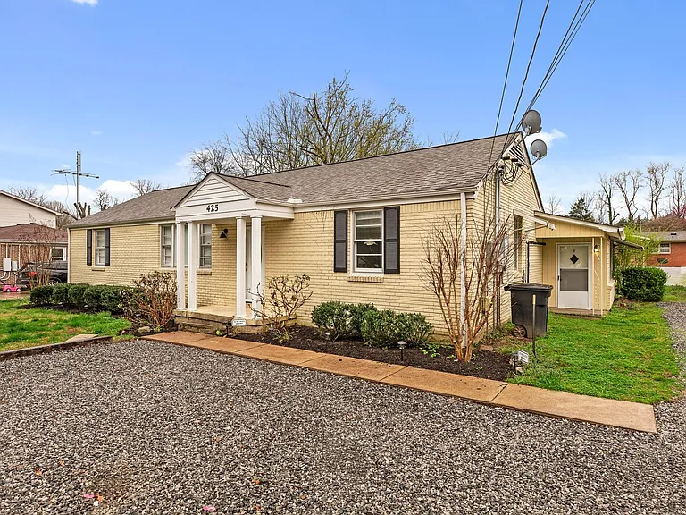 425 Perkins Dr — Photo 21