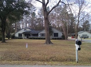 2143 Tanglewood Rd, Sumter, SC 29154