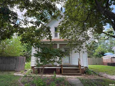 696 Arnold St, Galesburg, IL, 61401