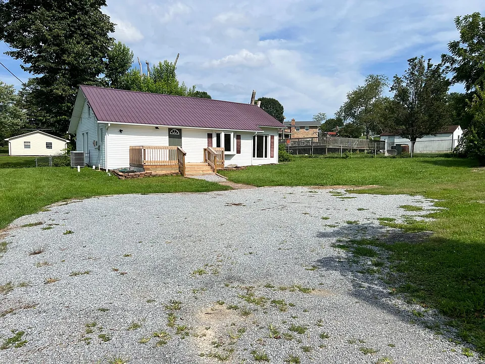 162 Hopper Rd