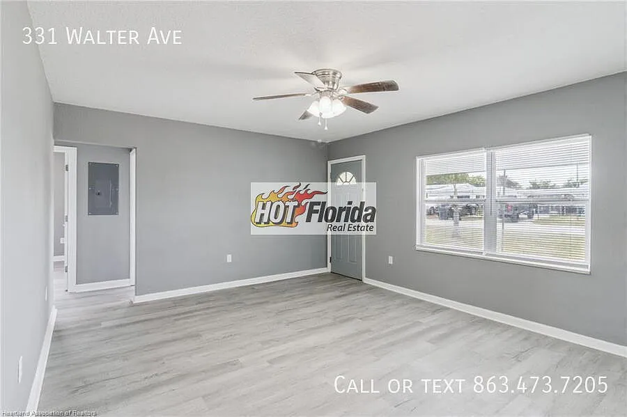 3 Bedroom and 1 Bathroom — Photo 3