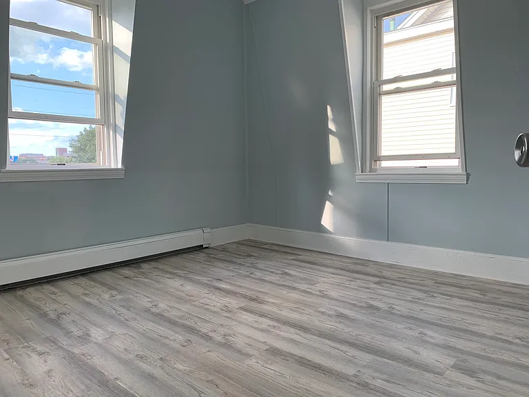 45 Madison St #45 — Photo 10