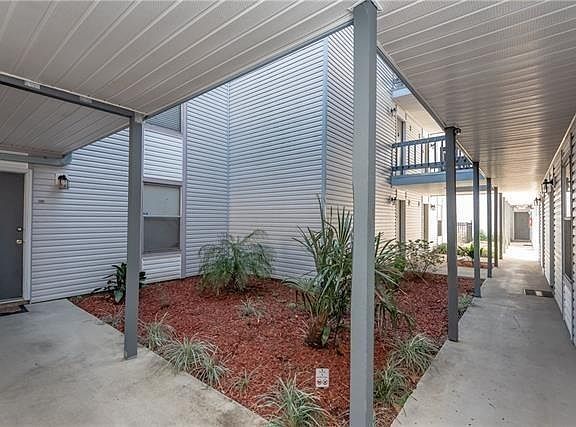 2nd image of 2201 Houma Blvd APT 106
