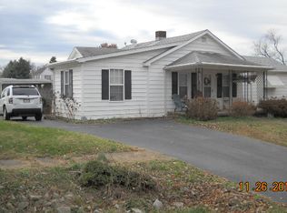 31 E Locust St, Chrisney, IN 47611