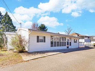 146 Chestnut St, Ducktown, TN 37326