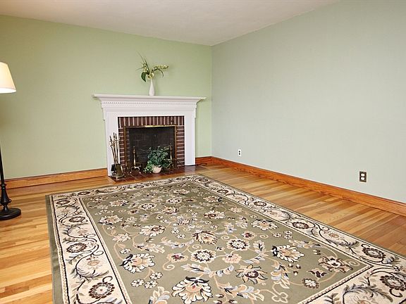 5th image of 86 Farrell Rd
