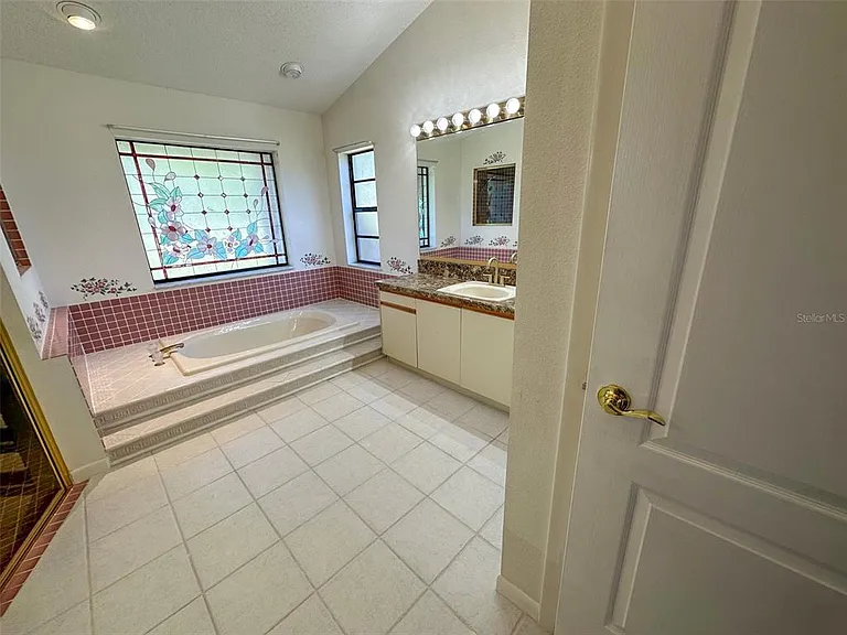 8732 Skymaster Dr — Photo 29