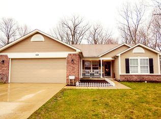 515 Old Farm Rd, Danville, IN 46122