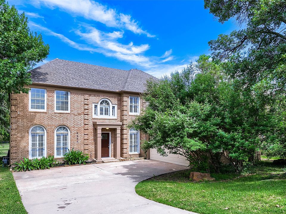 1st image of 2803 Wyndham Ln
