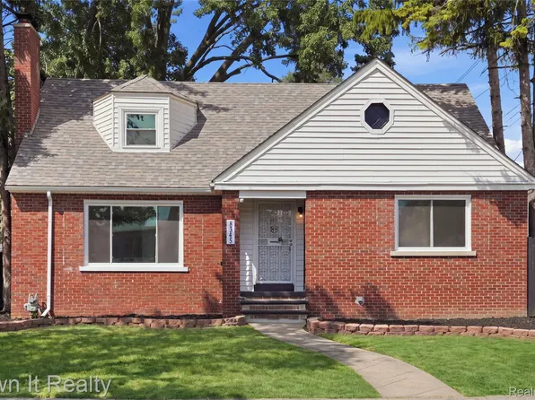 8345 Sorrento St, Detroit, MI 48228