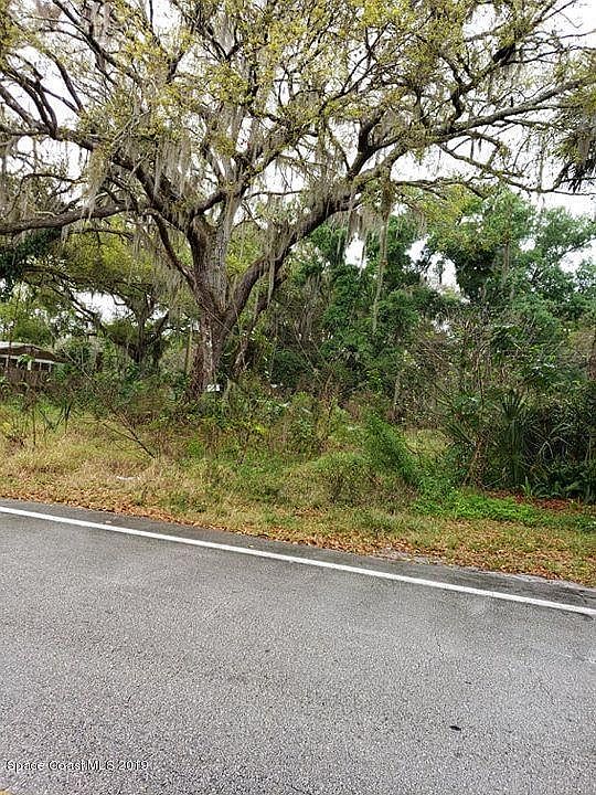 2nd image of 2416 Turpentine Rd