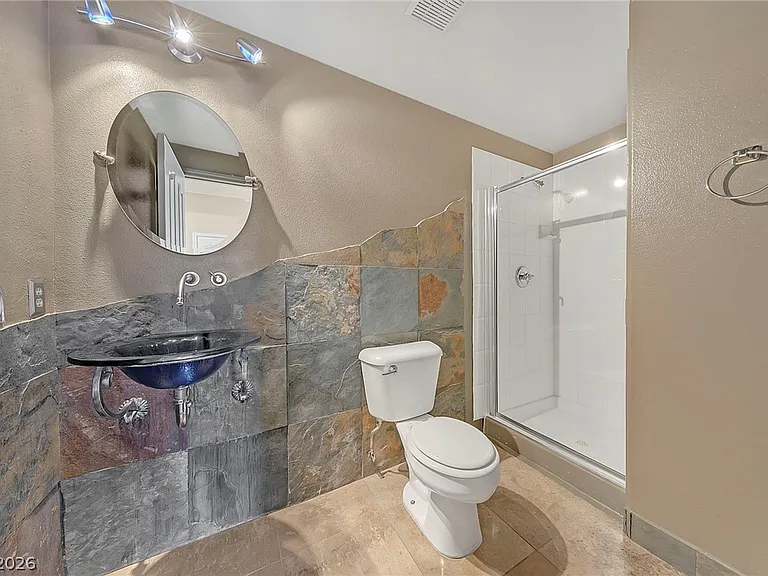 9387 Chateau Street Jean Dr — Photo 18