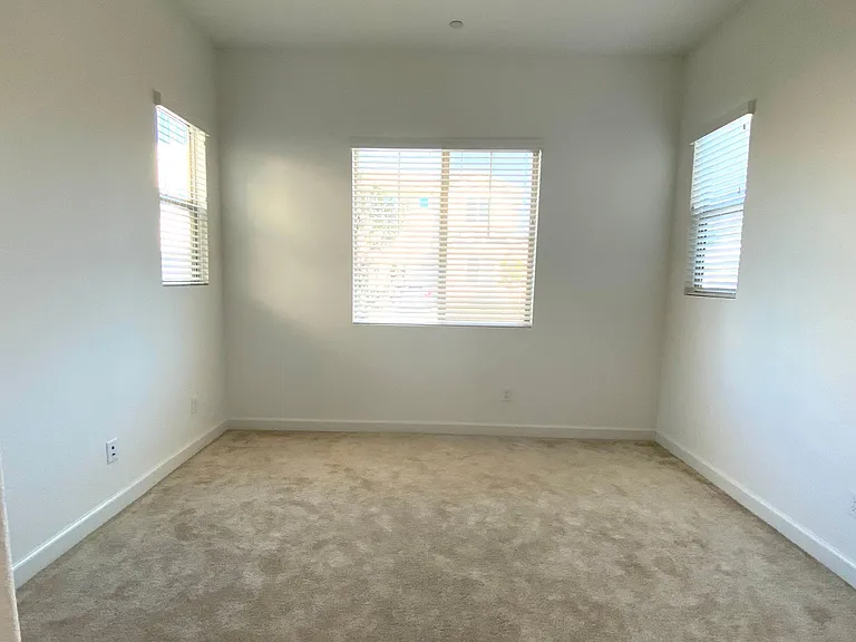 714 Westbrook Loop — Photo 9