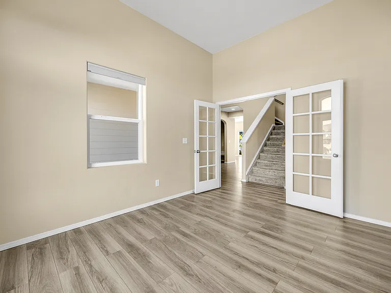 10327 Finn Dr — Photo 9