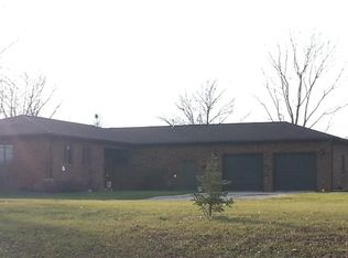 18231 Yale Ave, Clarksville, IA 50619