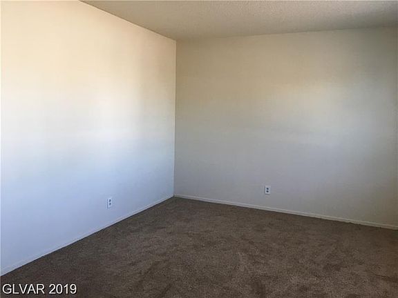 5th image of 505 Holland Ave