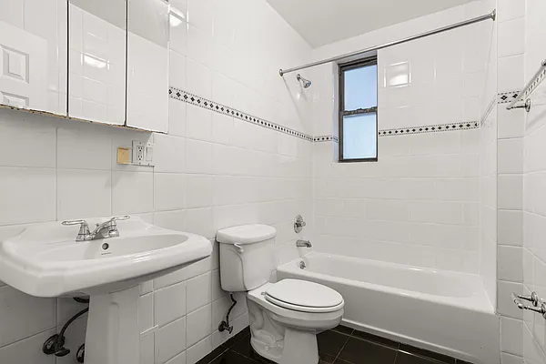 Sold by Keller Williams NYC | media 15