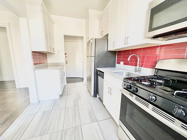 1st image of 730 W 183rd St APT 4A
