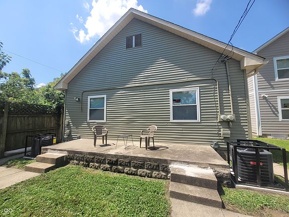 2nd image of 1329 Kappes St