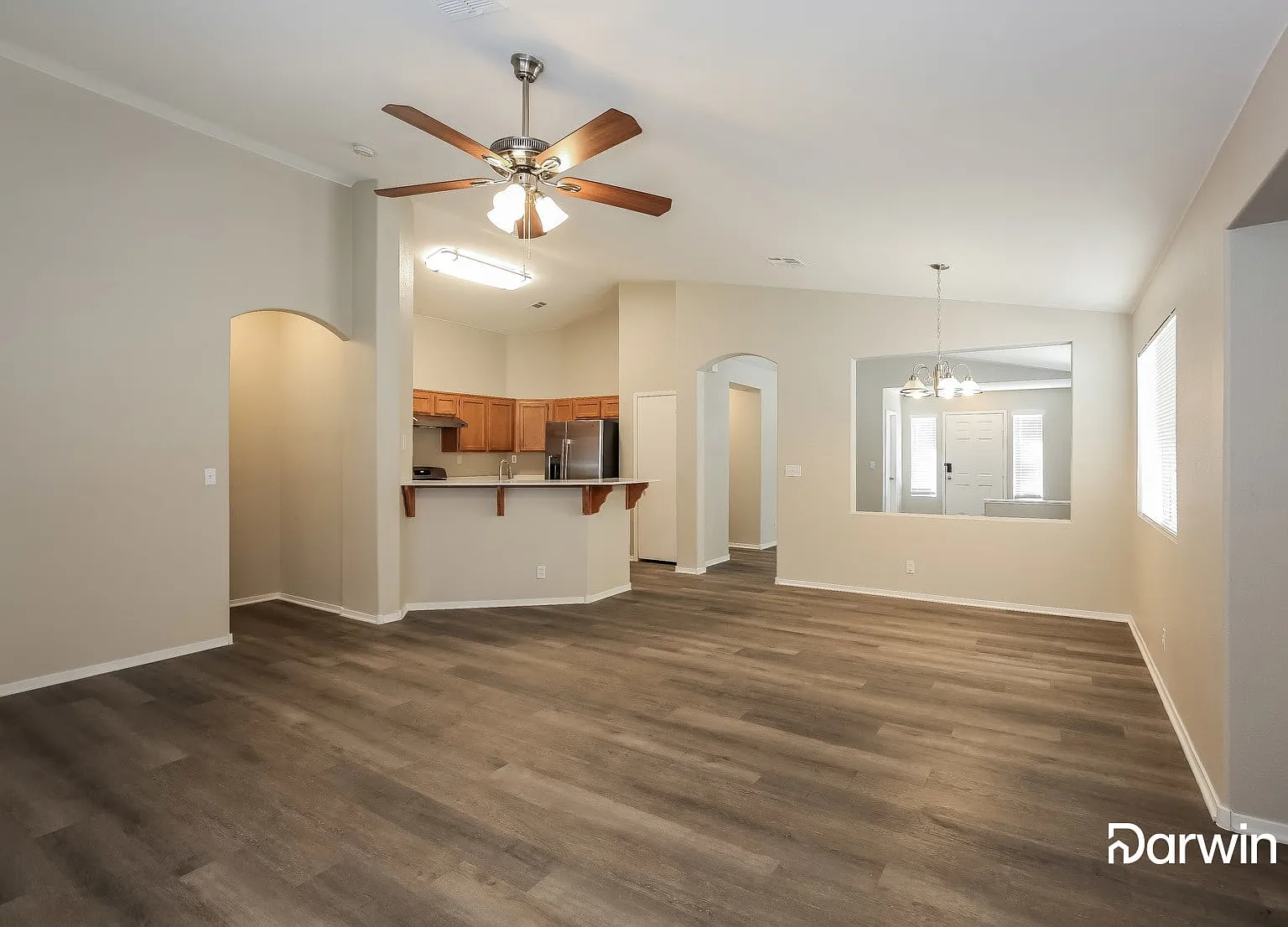 3 bed, 2.0 bath, 1584 sqft, $1,875 — Photo 2