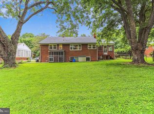 1702 Franwall Ave, Silver Spring, MD 20902