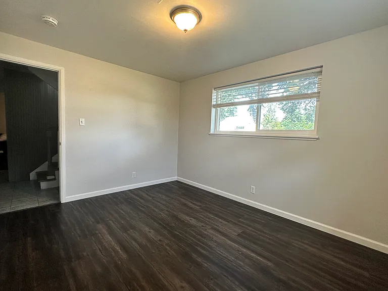 11509 Ogden St — Photo 18