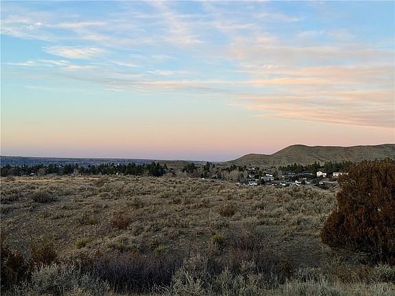 2nd image of 2391 Blue Creek Rd