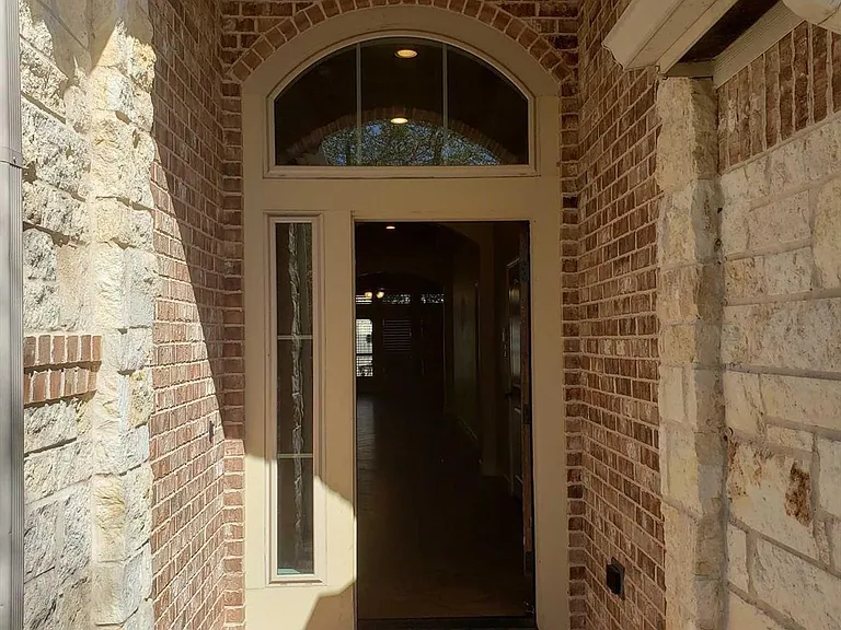 5927 Bristol Path Ln — Photo 4
