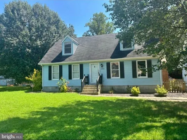 12940 Huron Dr, Lusby, MD 20657