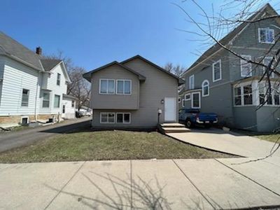 1084 17th Ave SE, Minneapolis, MN, 55414