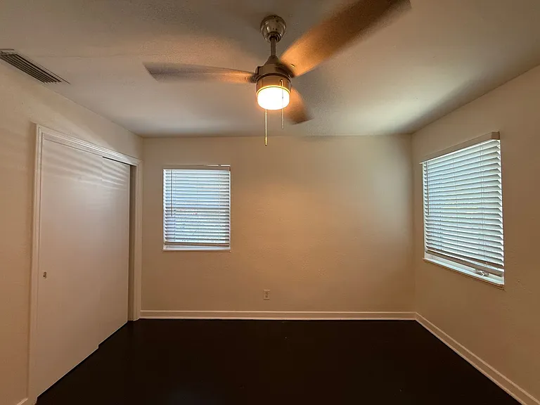 820 23rd Ave N #1 — Photo 11