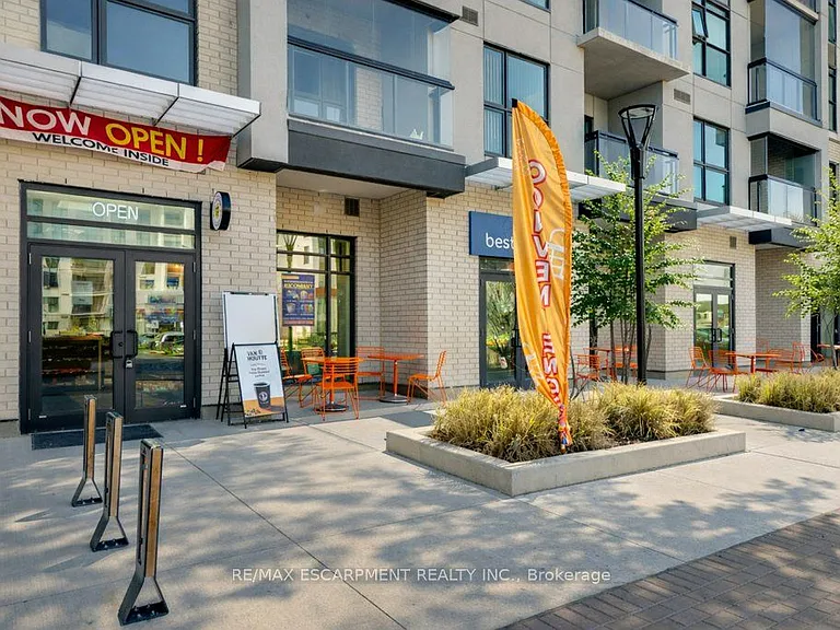 480 Gordon Krantz Ave #303 — Photo 37