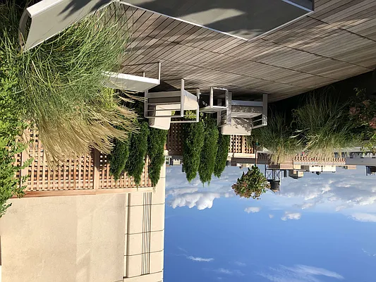 Sold by Compass | media 5