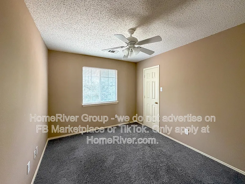 1809 Newton Dr
