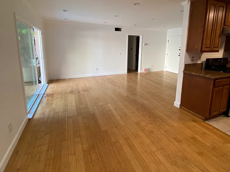 310 N Jackson St #104 — Photo 6