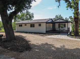 17231 E Trimmer Springs Rd, Sanger, CA 93657