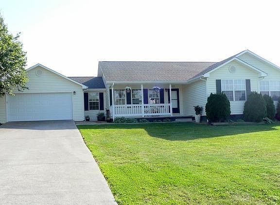 2nd image of 223 Hannah Ln