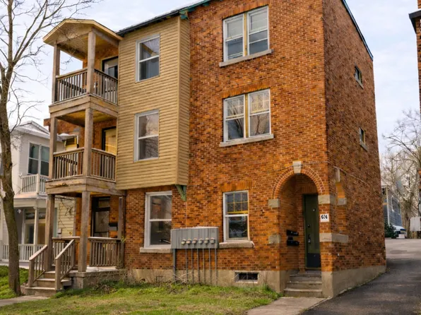 516 Bay St #1, Ottawa, ON K1R 6B3