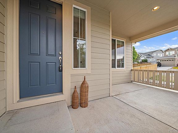3rd image of 4850 Bluegate Lane