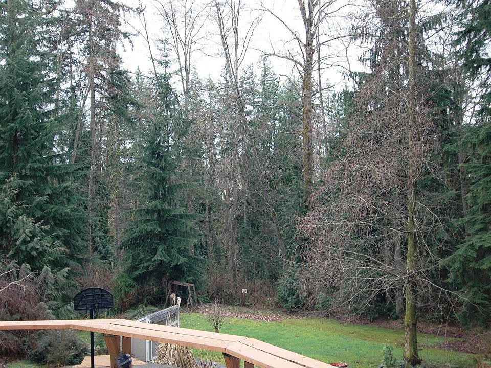 2nd image of 11302 26th Pl SE