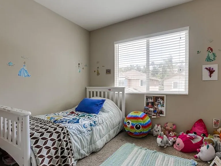 10019 Kika Ct — Photo 29