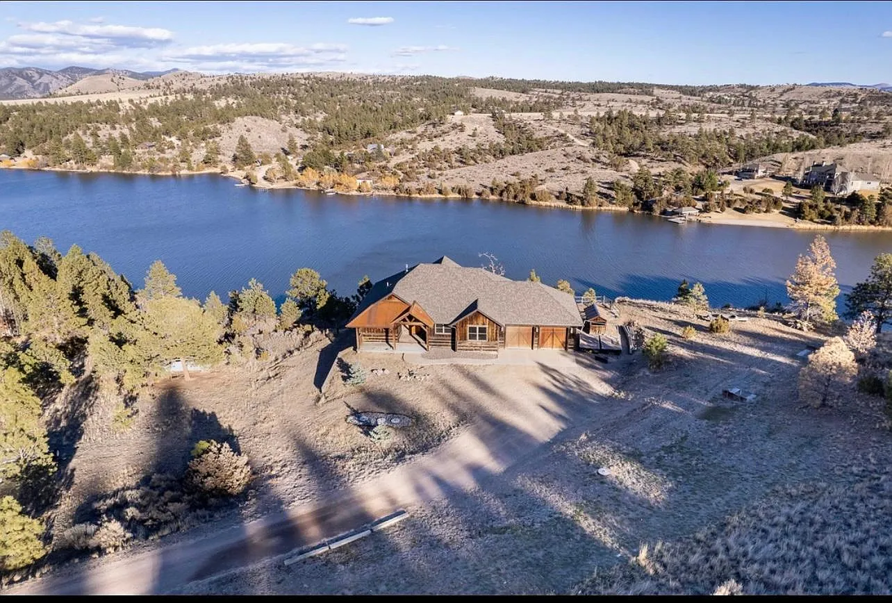 3811 Deer Park Dr — Photo 1