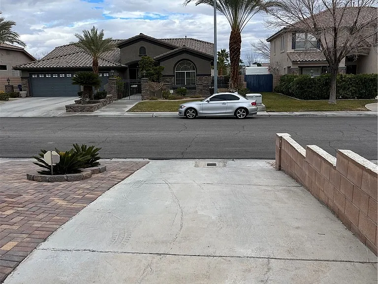 2937 Copper Beach Ct — Photo 22