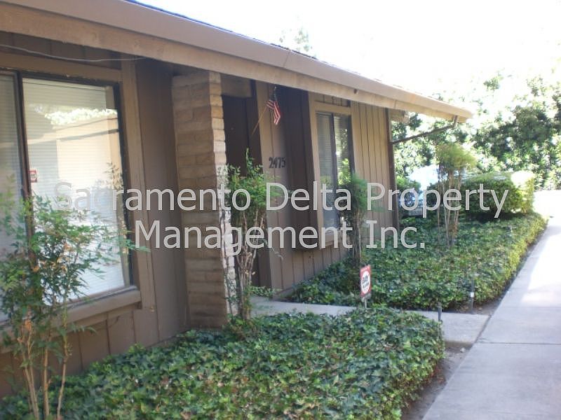 1st image of 2475 American River Dr