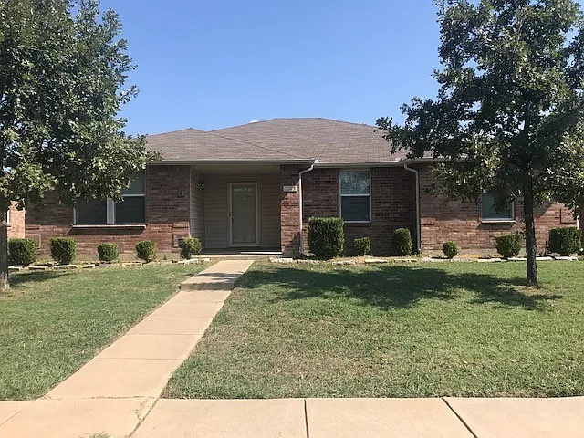 1045 Cavern Dr